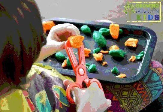袜子的技术_生活技能袜子_生活技能卷袜子教案