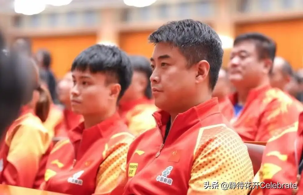 游泳冠军的小说_游泳小事件知乎沈乔维_小沈龙说游泳冠军