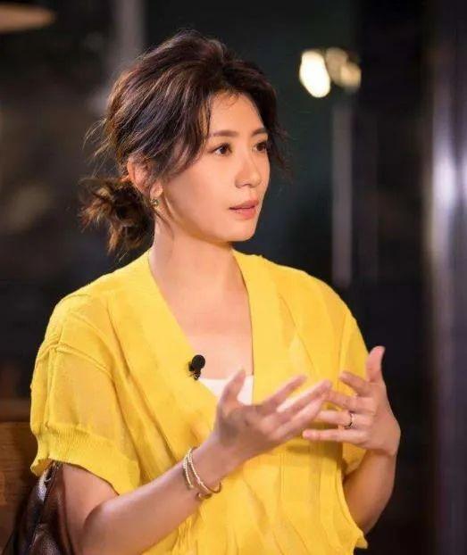 健身图片明星_健身明星头像_健身明星女图片