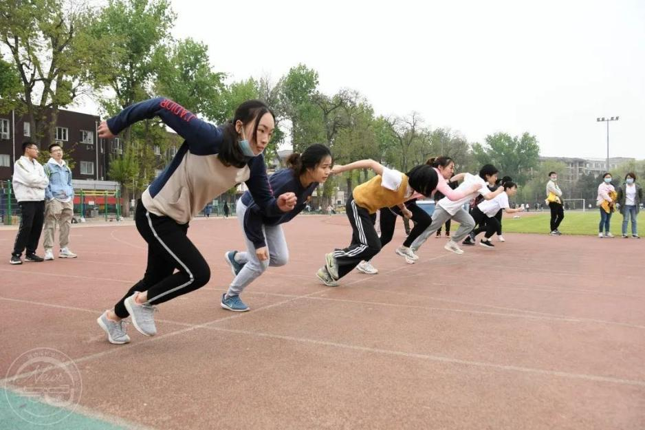 跳高过不过规则_跳高犯规规则是什么_跳高规则的概述