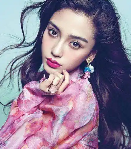 健身代言的女明星_健身女明星代言_代言健身明星女的有哪些